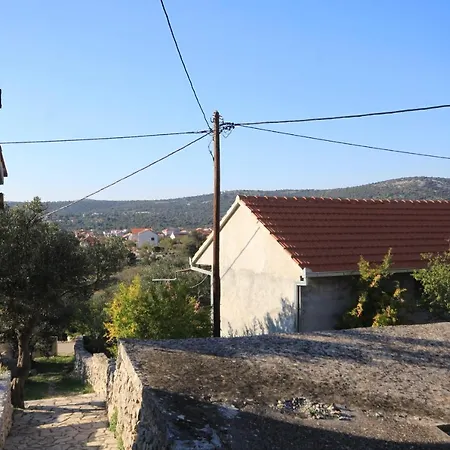 Family Friendly House With A Swimming Pool Vinisce, Trogir - 7510 度假居 Vinišće